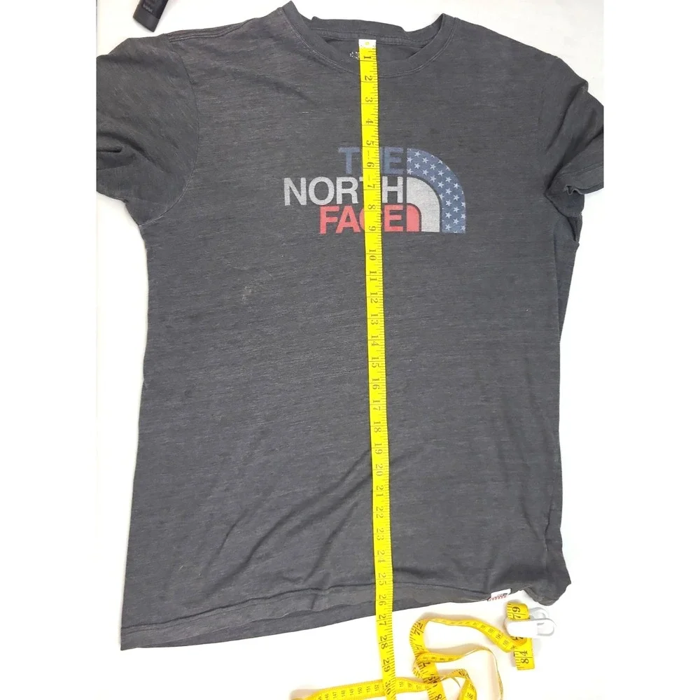 North Face Shirt Mens Large Short Sleeve Crew Neck Lightweight‎ Gray